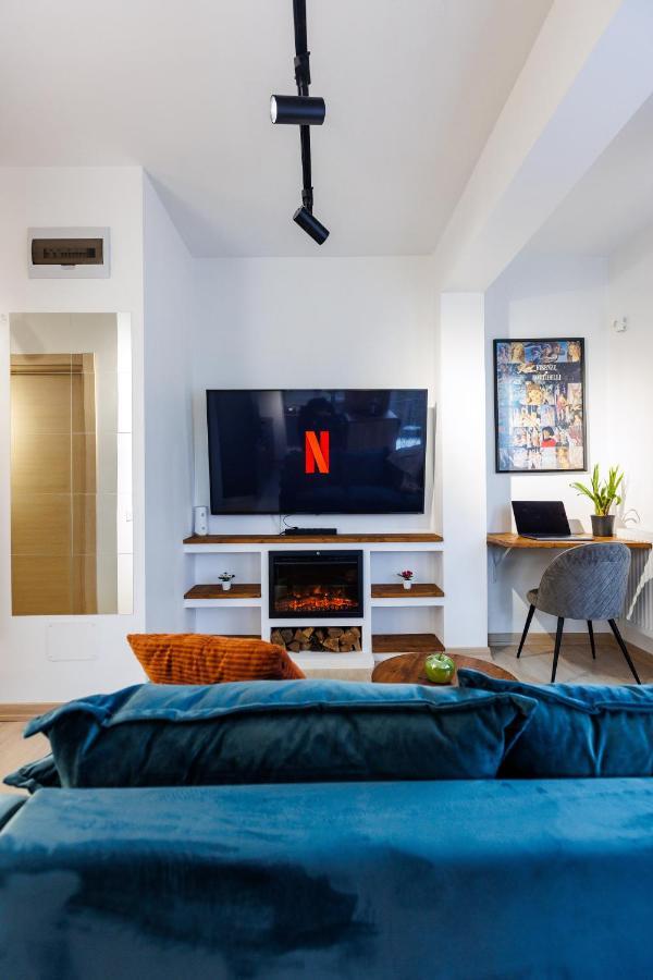 Touchdown Apartment Near Bucharest Airport Otopeni Bagian luar foto